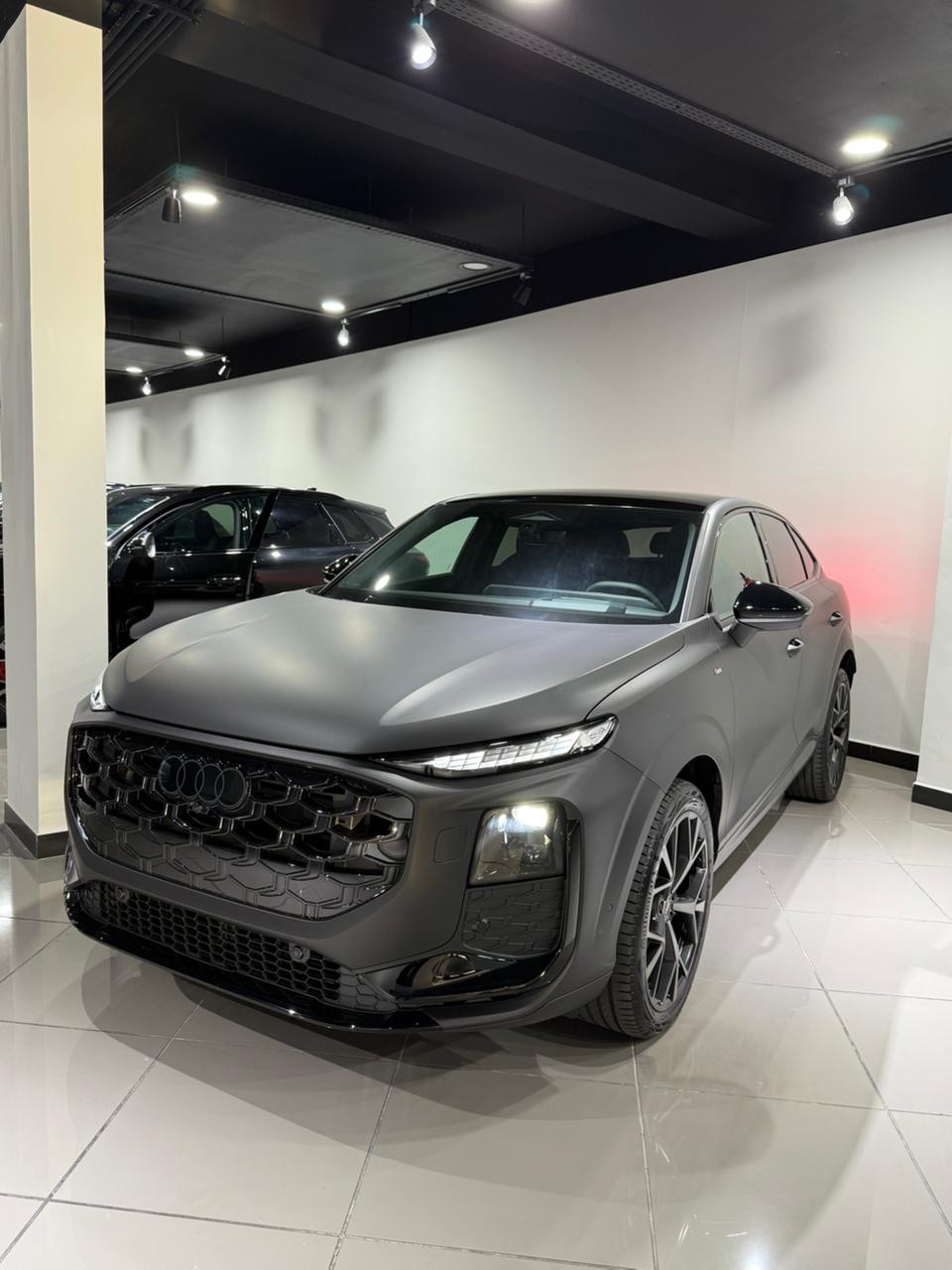 Audi Q3 Sportback · TDI quattro au showroom