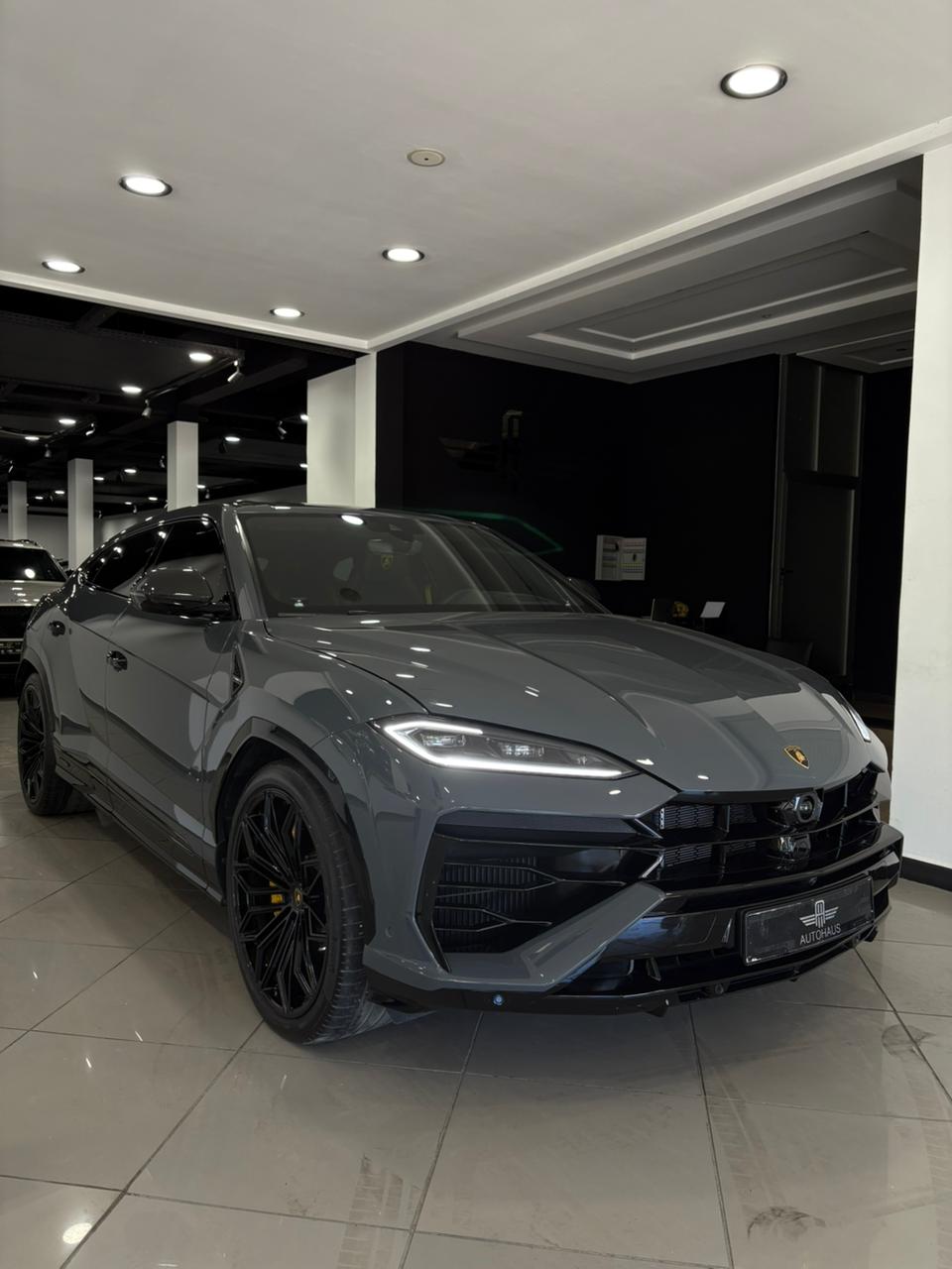 Lamborghini Urus SE Hybride 2025 — Occasion premium